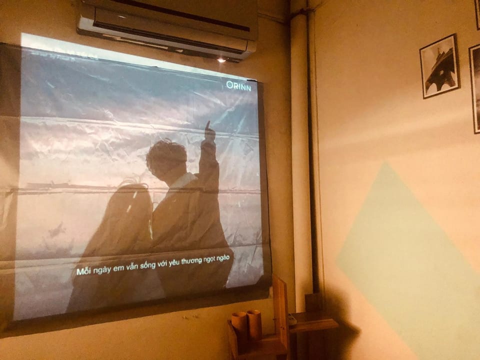 Old Quarter- Projector - CHEAP Apartment in Hanoi