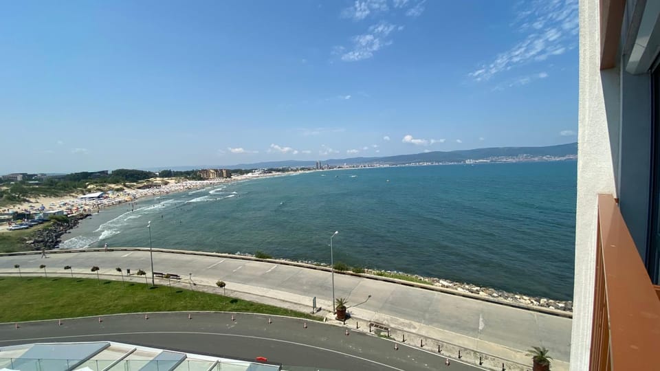 Nearby landmark, Day, Natural landscape, Bird's eye view, Beach, Sea view