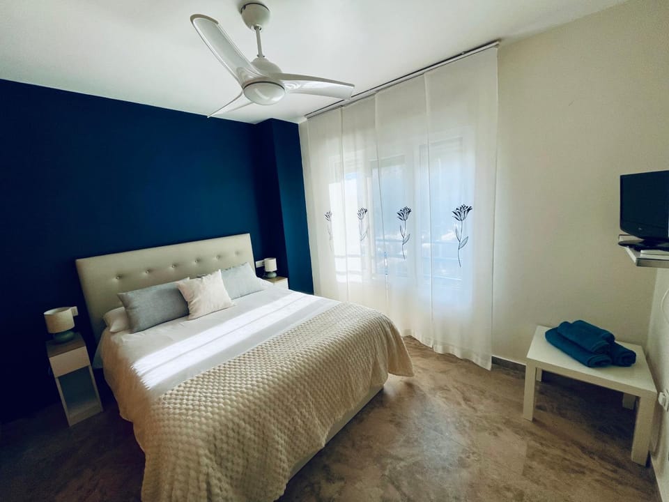 Apartamento La Porteña, 200 ms de playa Victoria Apartment in Cadiz