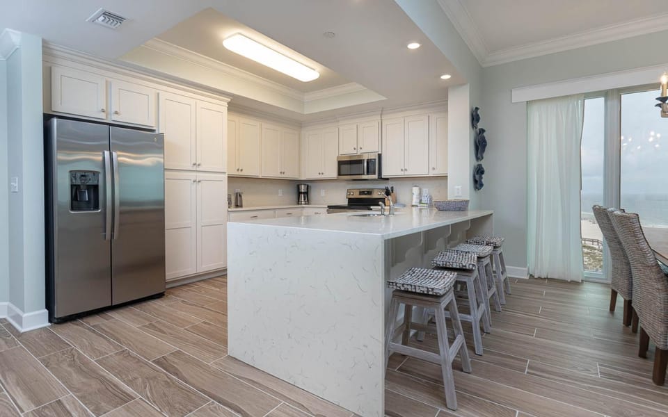 Phoenix Gulf Towers 704 condo Apartment in Orange Beach