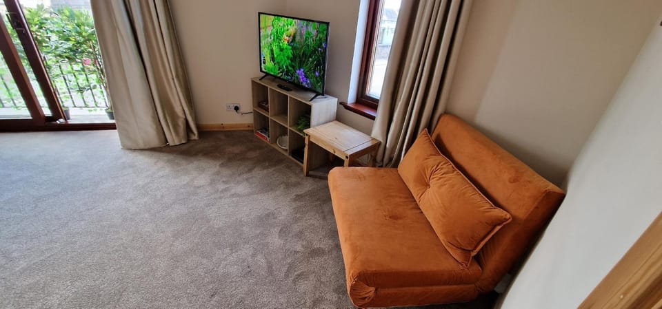 Colin Young Place Apartment in Nairn