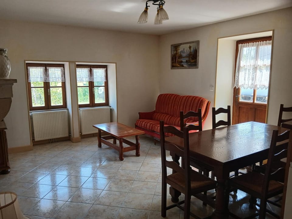 Maison vacances 4 personnes House in Bourgogne-Franche-Comté