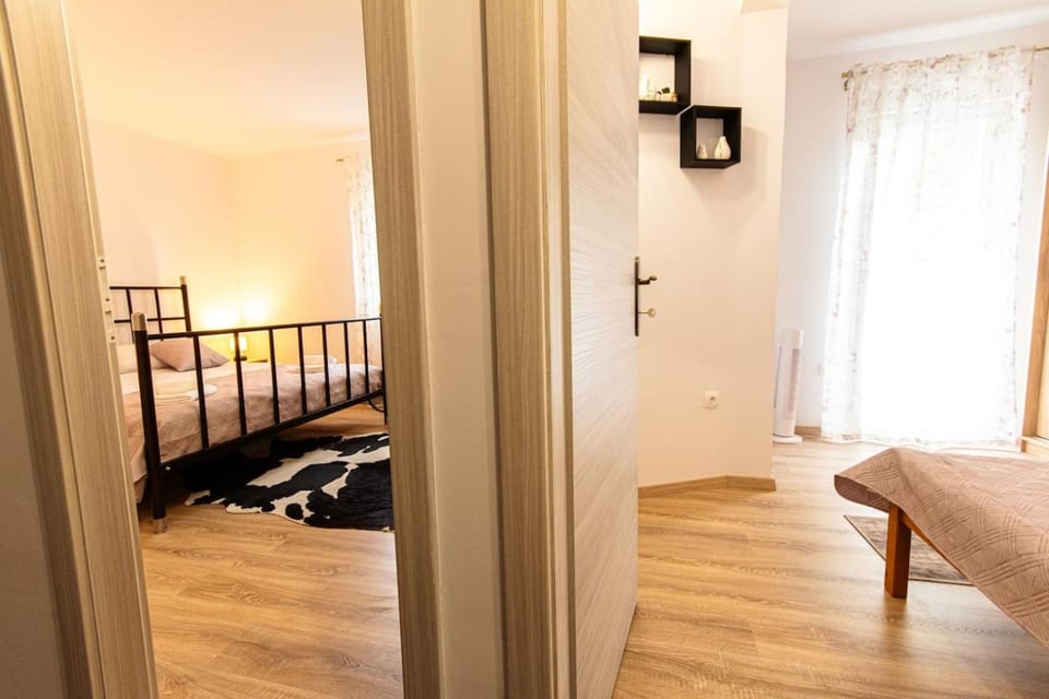 Comfortable 3 bedroom apartment Nancy Apartment in Split