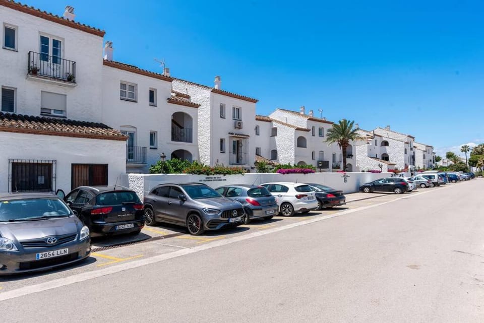 Benavista 1 by Asola Property Apartment in Costa del Sol