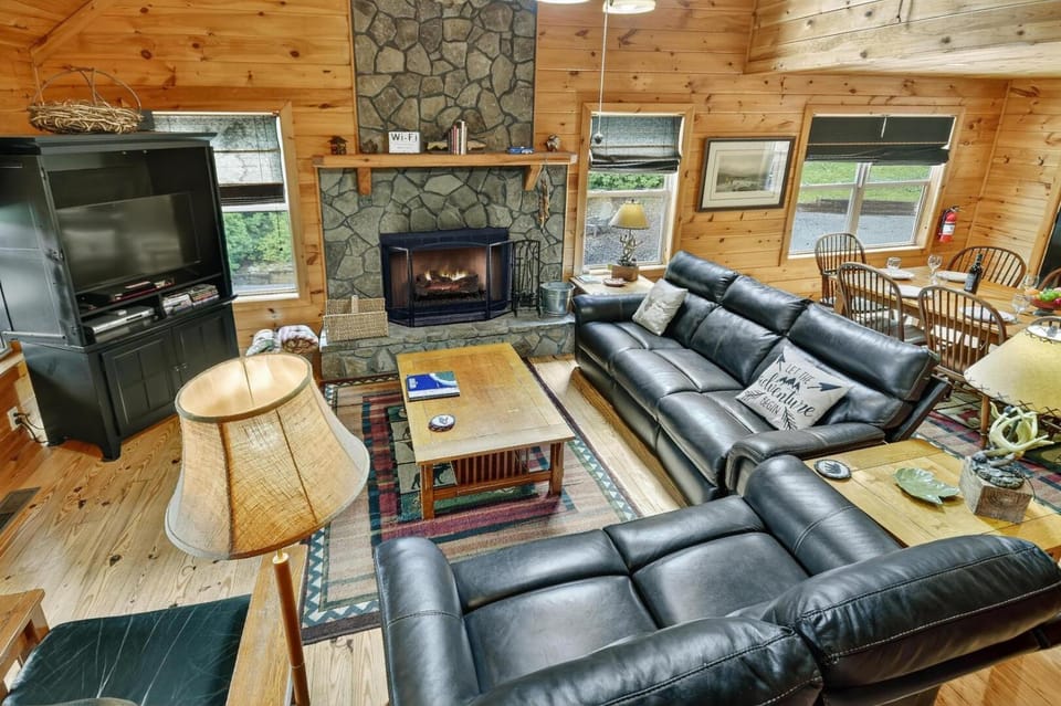 Four Ridges Lodge House in Georgia