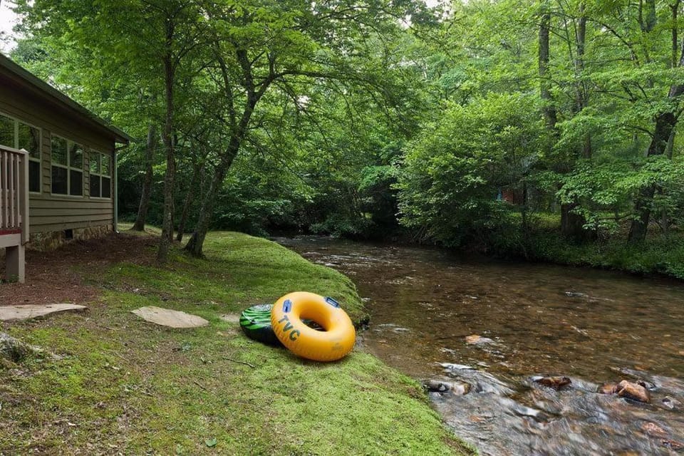 Laughing Waters House in Georgia