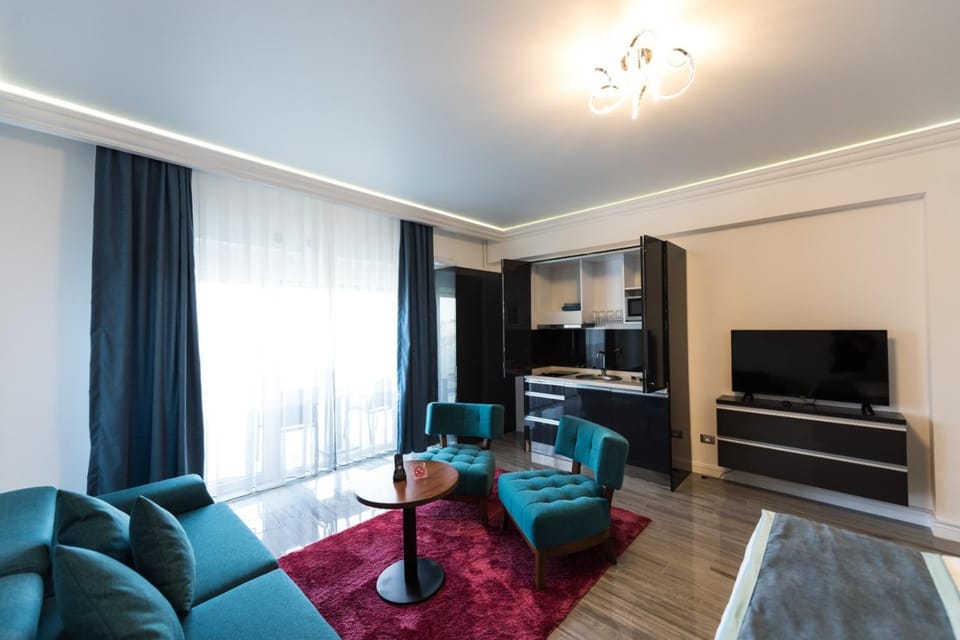 Summer studio 607 white tower Apartment in Constanta