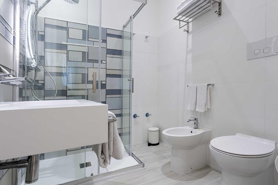 Shower, Toilet, Bathroom, bidet