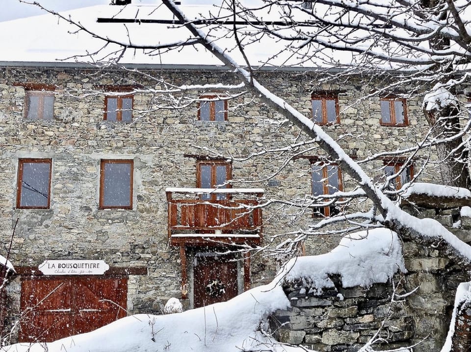 Property building, Winter