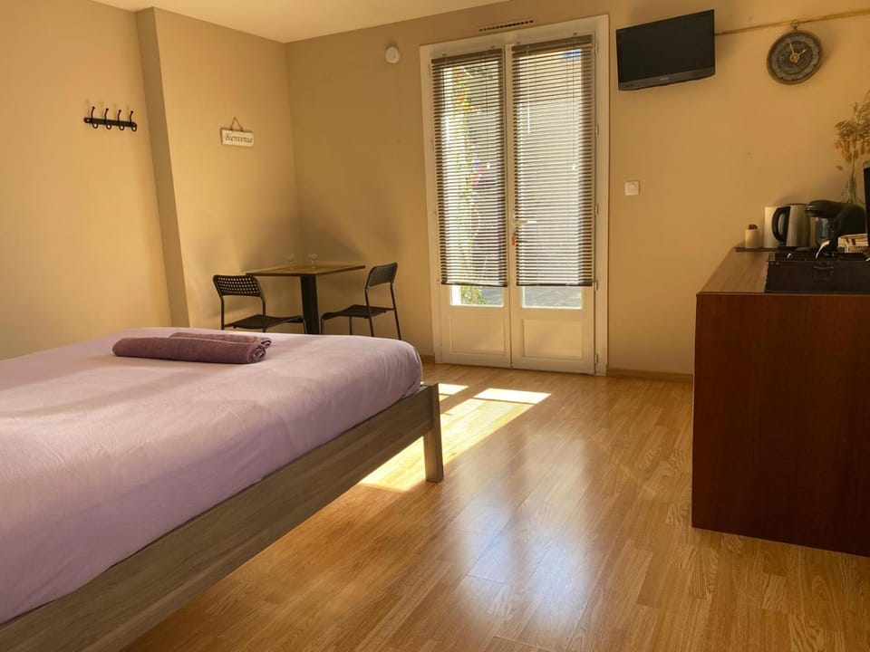 TV and multimedia, Bedroom