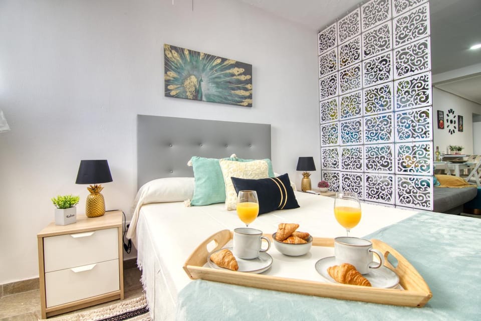 ALHAMAR apartment beachfront in Calahonda Apartment in Sitio de Calahonda