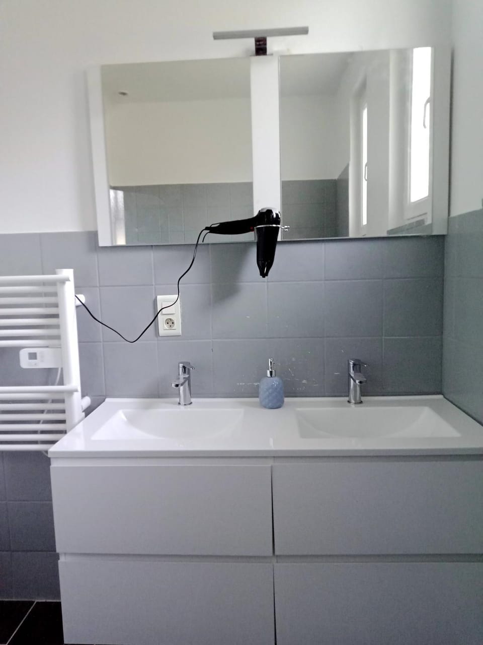 Appartement T3 au 1er étage avec un balcon Apartment in Lourdes