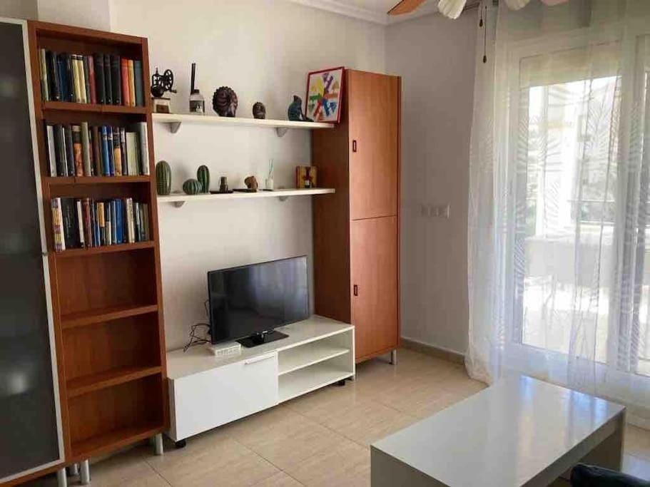 Communal lounge/ TV room
