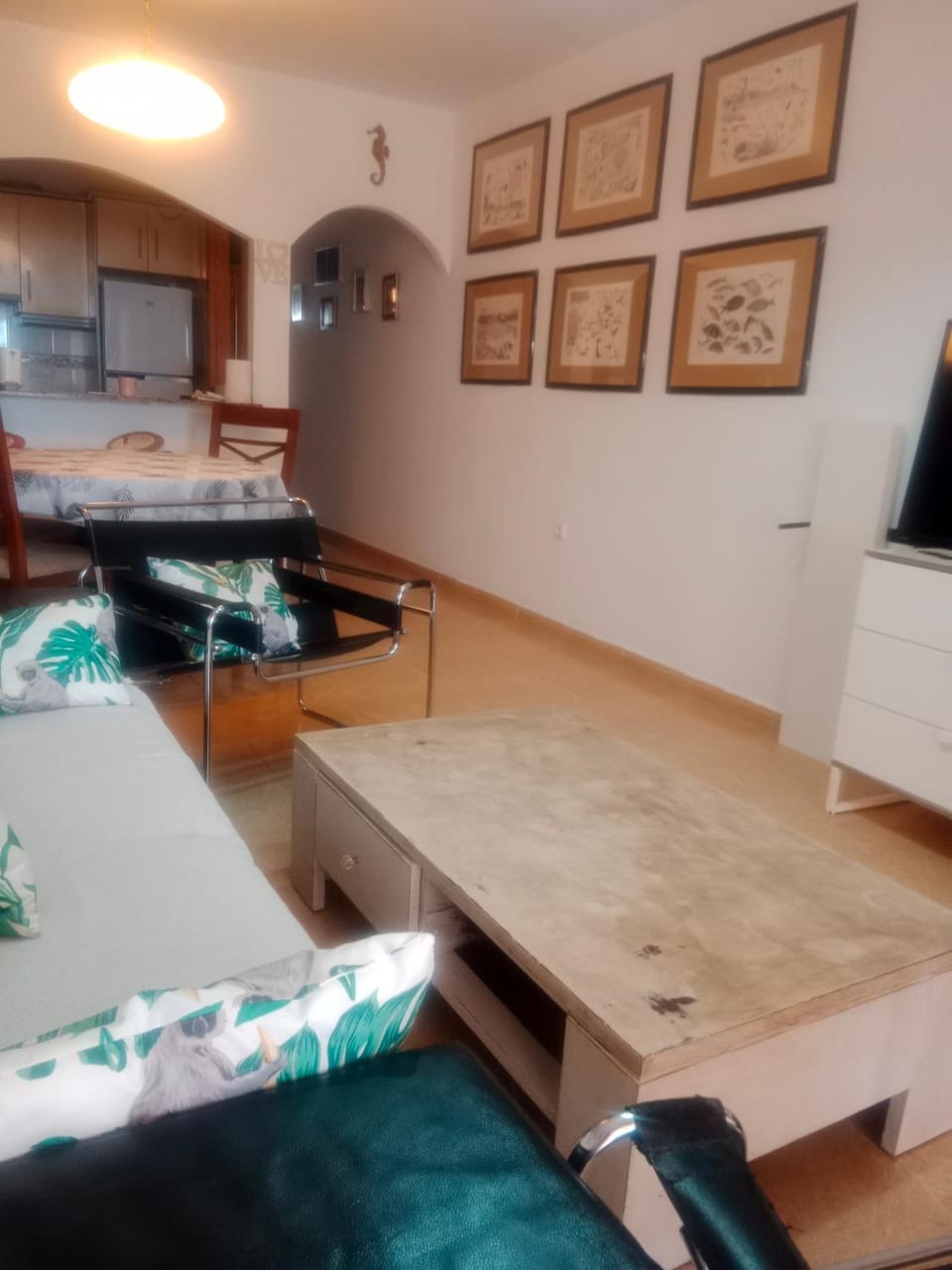 Living room, Dining area