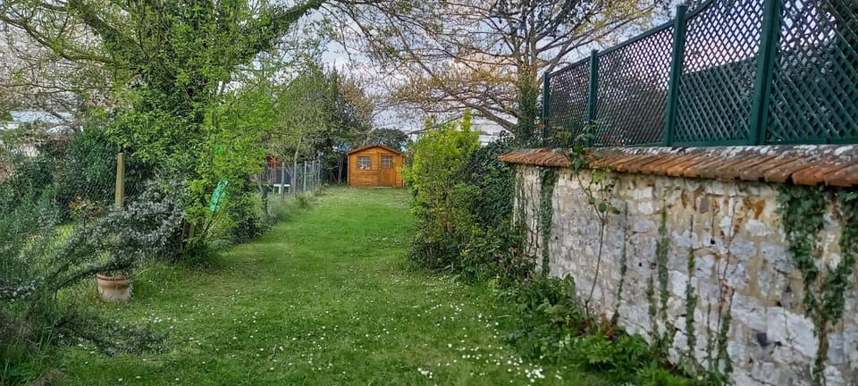 Garden, Garden view