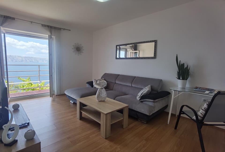 Balcony/Terrace, Living room, Seating area, Sea view