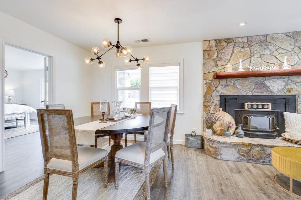 Sonoma County Vacation Rental w/ Vineyard Views! House in Russian River