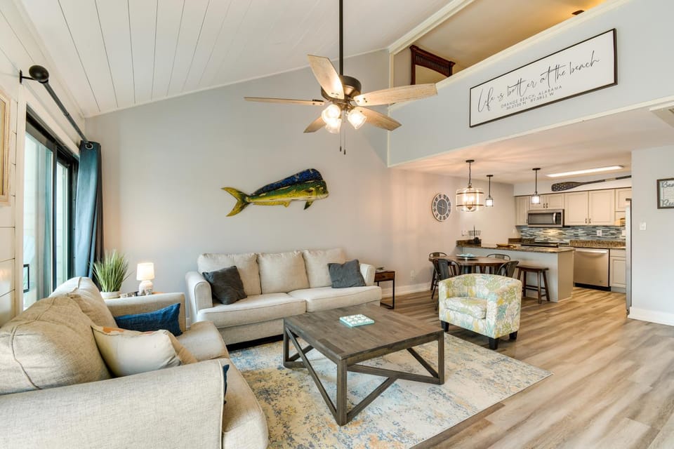Orange Beach Condo w/ Dock: Boater's Paradise! House in Orange Beach