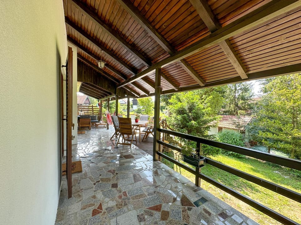 Patio, Day, Garden, View (from property/room), Balcony/Terrace, Garden view