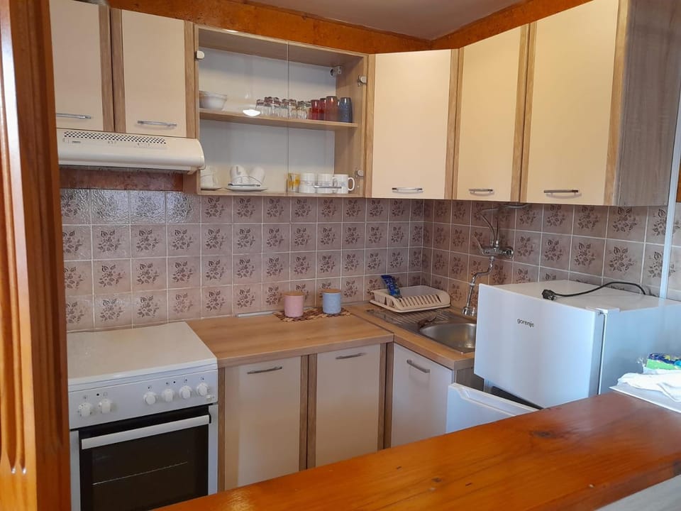 App Mladenka Apartment in Novigrad