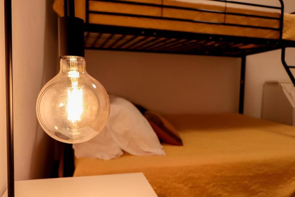 Bed, Bedroom, bunk bed