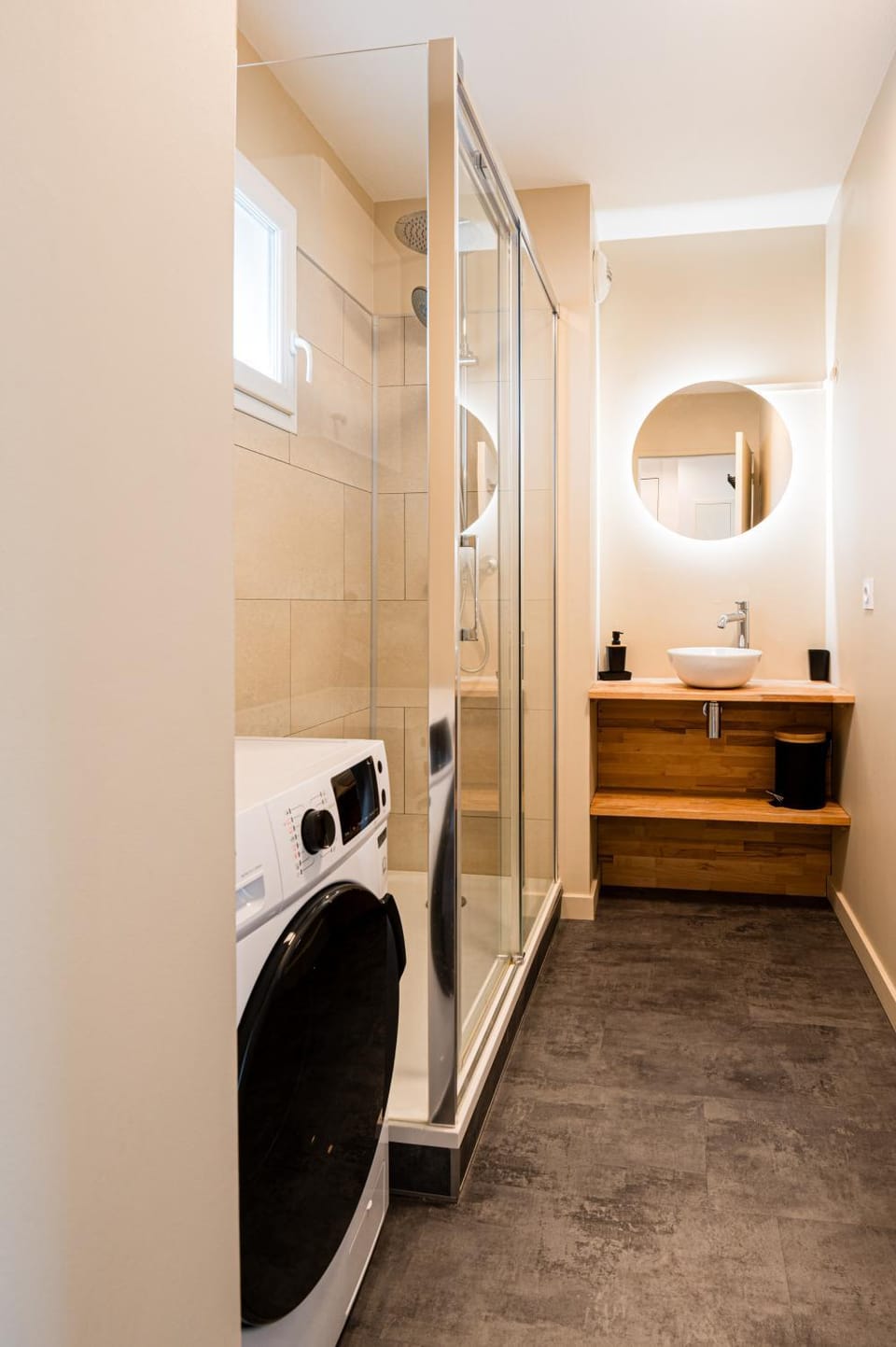 Bathroom, washing machine, dryer