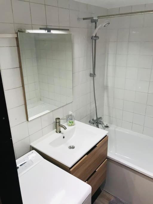 Shower, Bathroom, Bath