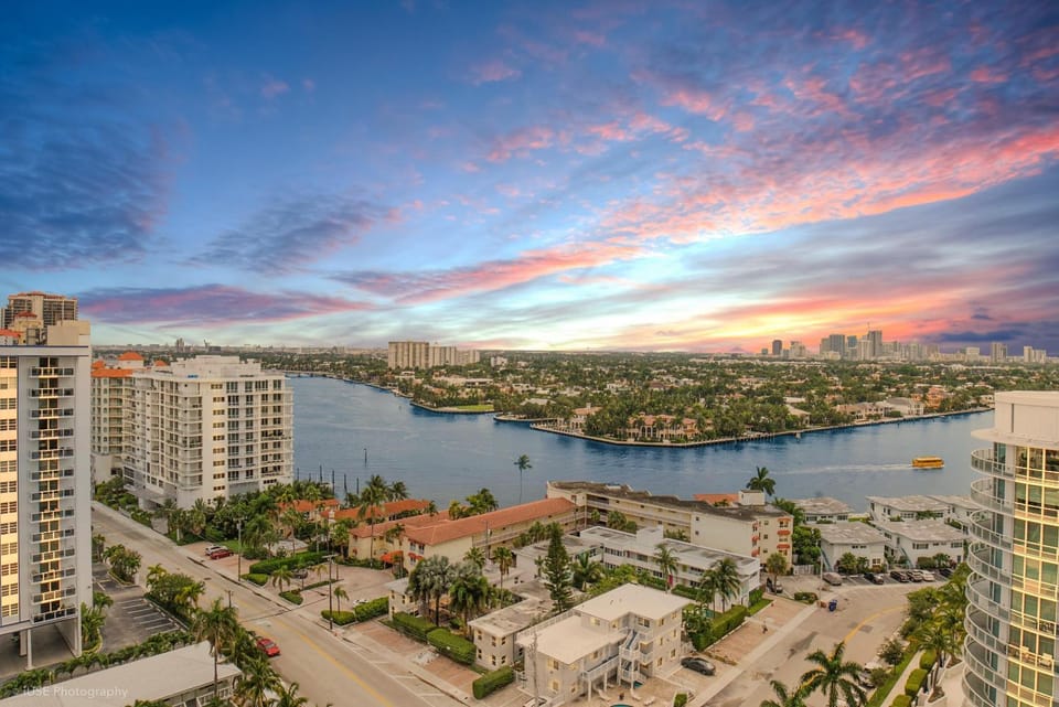 City view, Lake view, Sunset