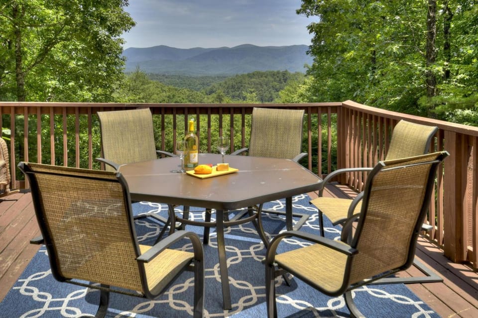 Bella Vista House in Georgia