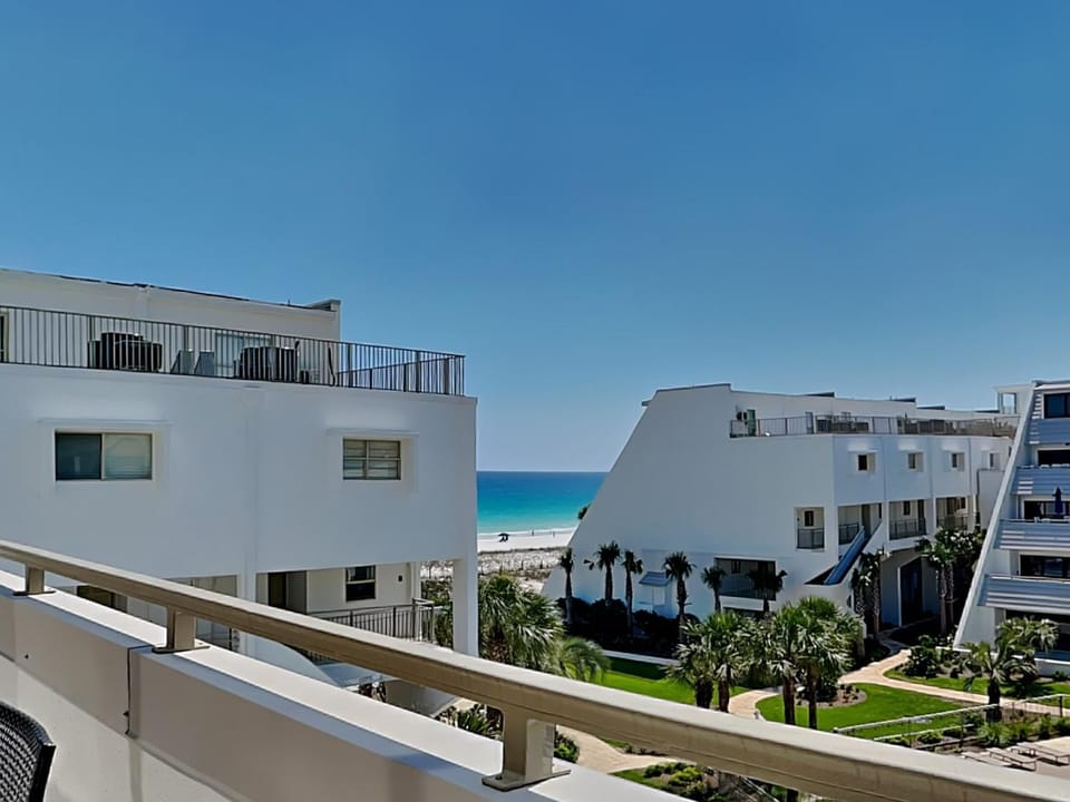 Property building, Garden, View (from property/room), Beach, Sea view