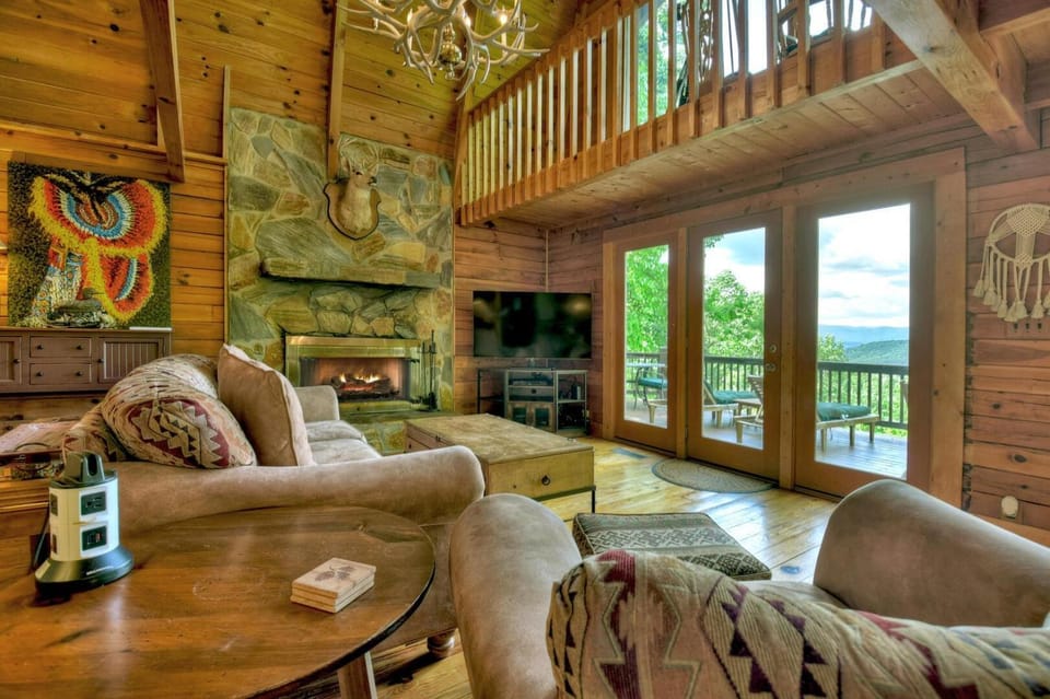 Starlight Mountain House in Georgia