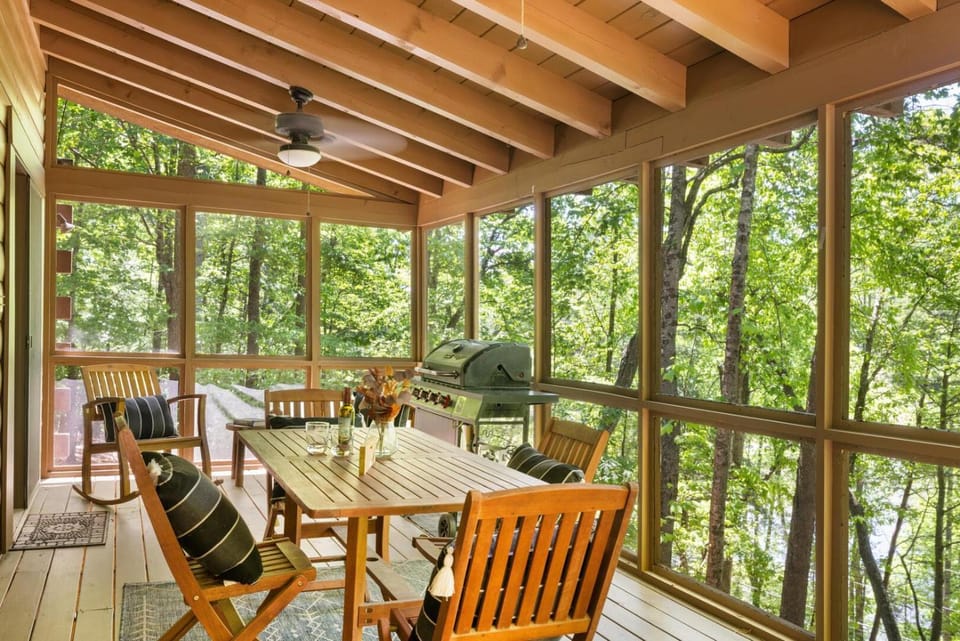 JW Hidden Lakes House in Georgia