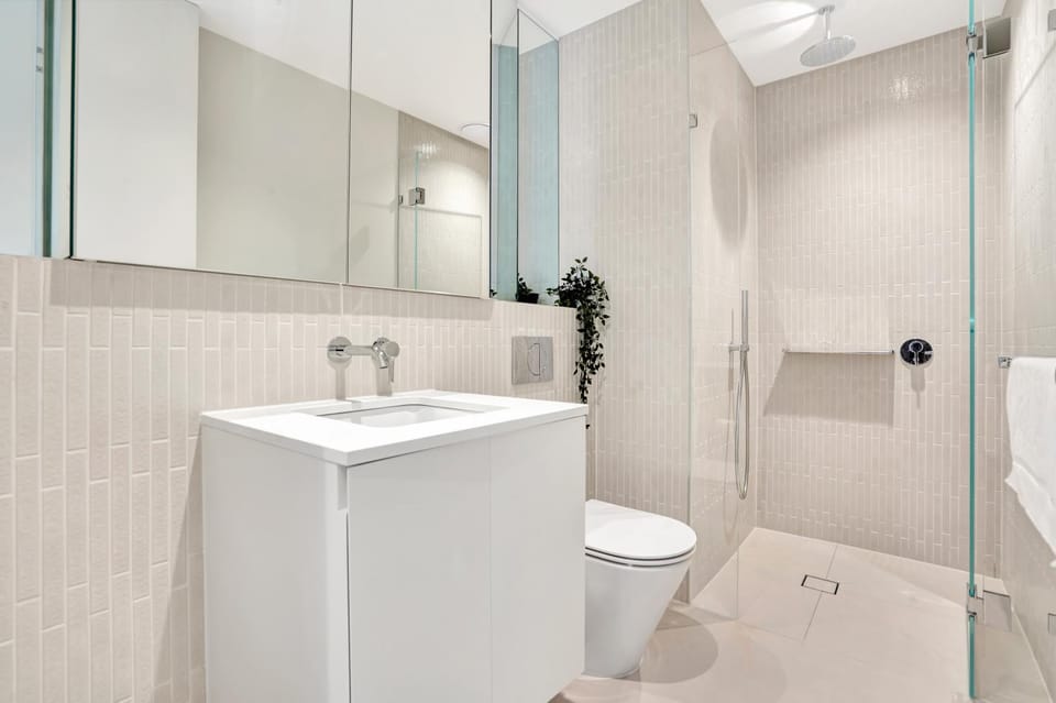 3BR 2BATH, Southbank, Crown, Sea View, Level 39 Apartment in Southbank