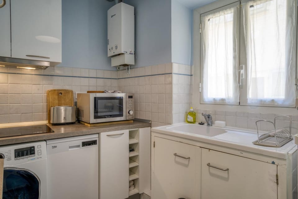 Kitchen or kitchenette, dishwasher, minibar, pet friendly, stove, toaster, washing machine
