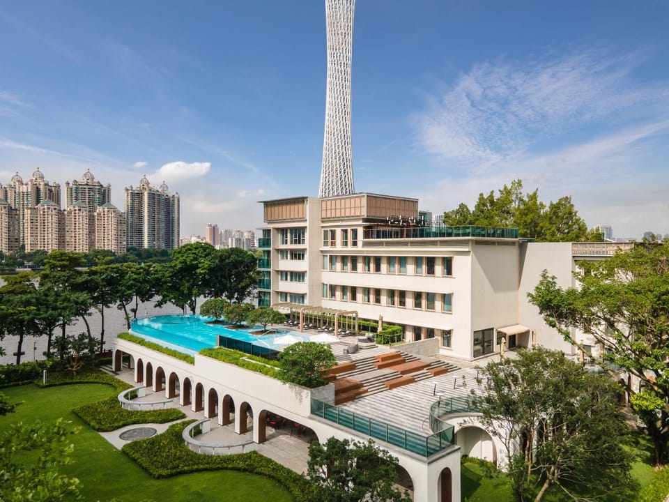 Property building, Day, Natural landscape, Garden, Pool view, Swimming pool