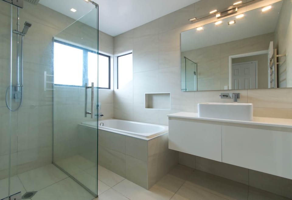 Shower, Bathroom, towels