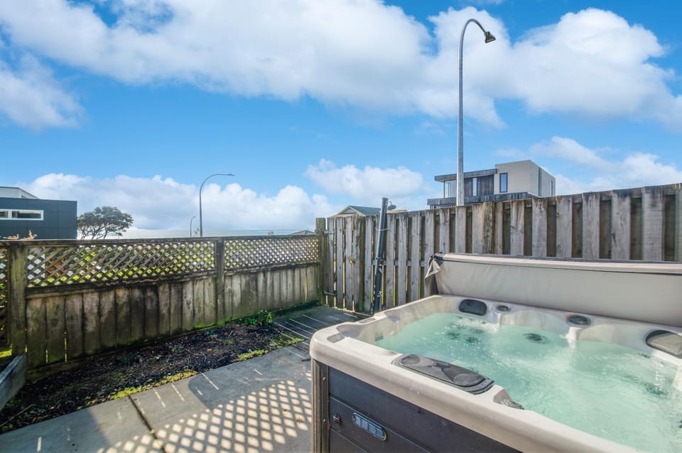 Home on Hamblyn House in New Plymouth