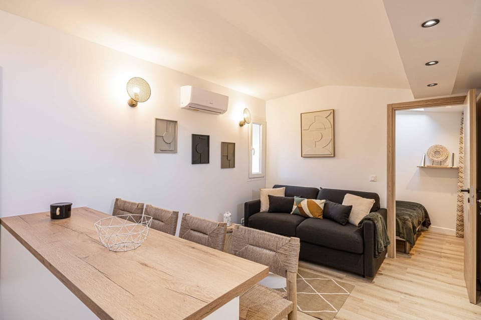 MEY T2 - Superbe appartement 4 pers, 50m du vieux port et 2min à pied du palais Apartment in Cannes