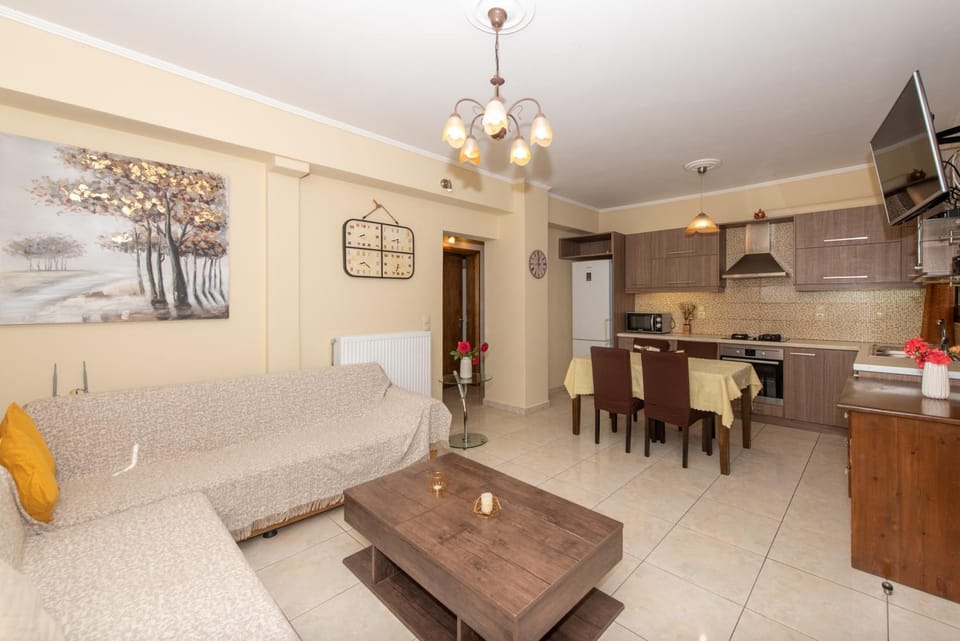 TV and multimedia, Kitchen or kitchenette, Living room, Seating area, Dining area, minibar, pet friendly, stove