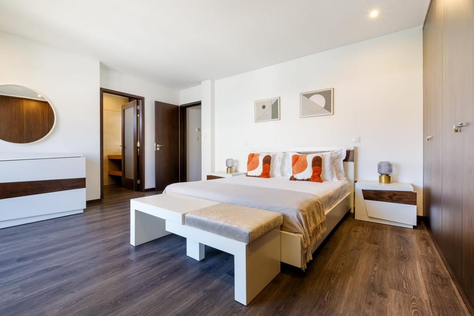 Casa da Perafita /Matosinhos, 2 Km from the beach Bed and Breakfast in Porto District