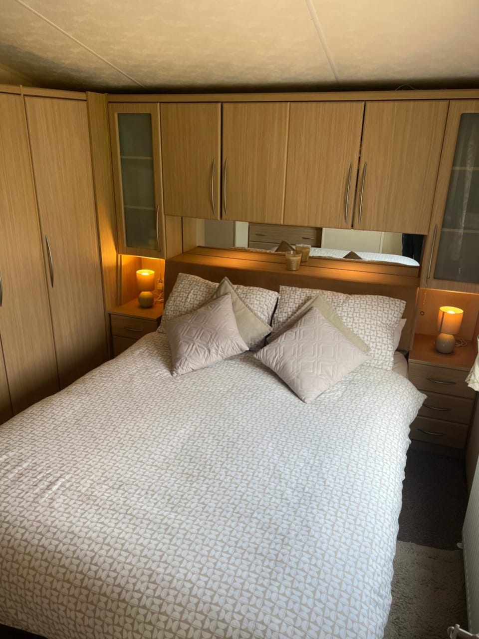 Bed, Bedroom, wardrobe