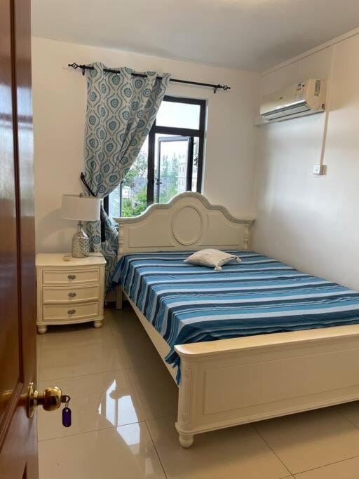 Spacious beach property in Flic en Flac Apartment in Flic en Flac