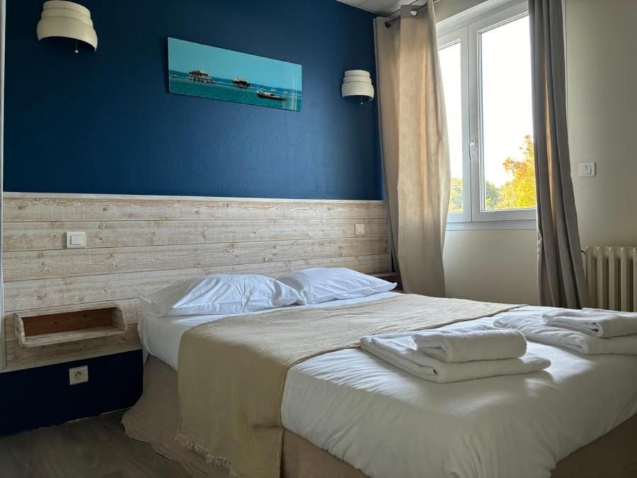 Hôtel Le Boïate Hotel in Arès
