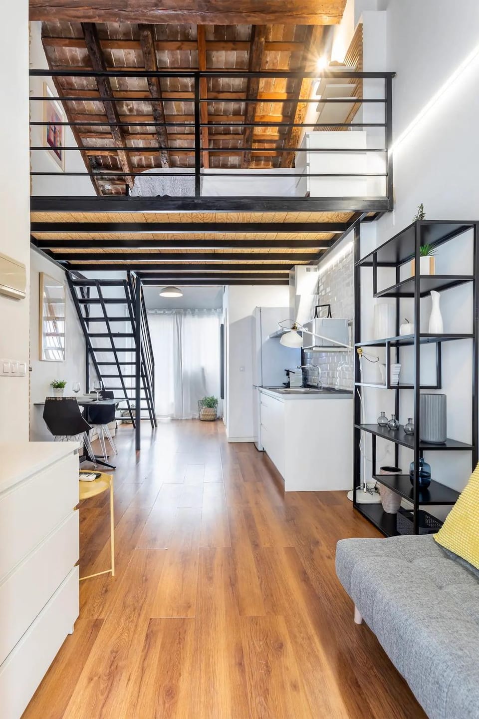 RUZAFA Modern Lofts Apartment in Valencia