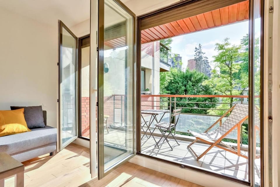 View (from property/room), Balcony/Terrace, Seating area