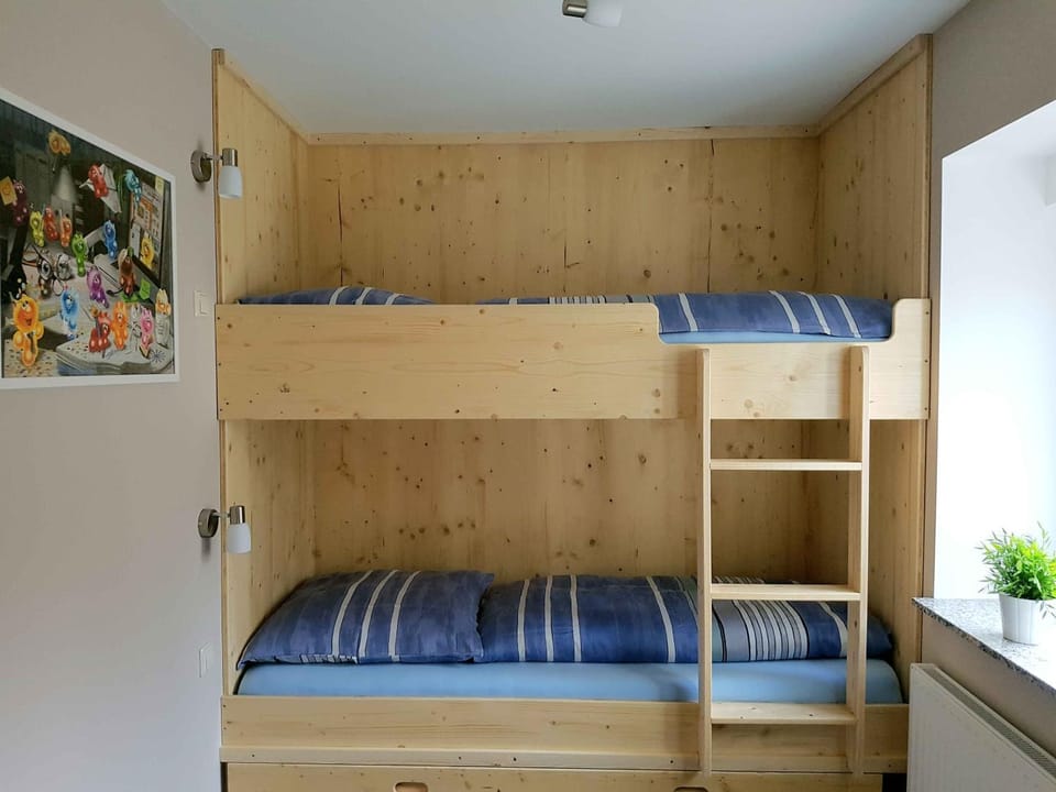 Bed, Photo of the whole room, Bedroom, bunk bed