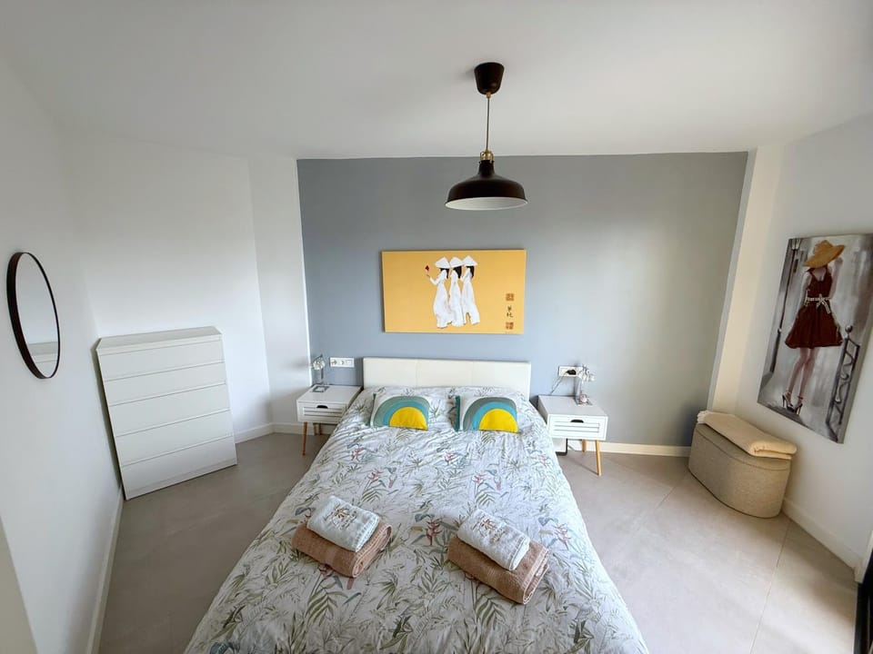 El Balcón de El Candado (Málaga capital) Apartment in Malaga
