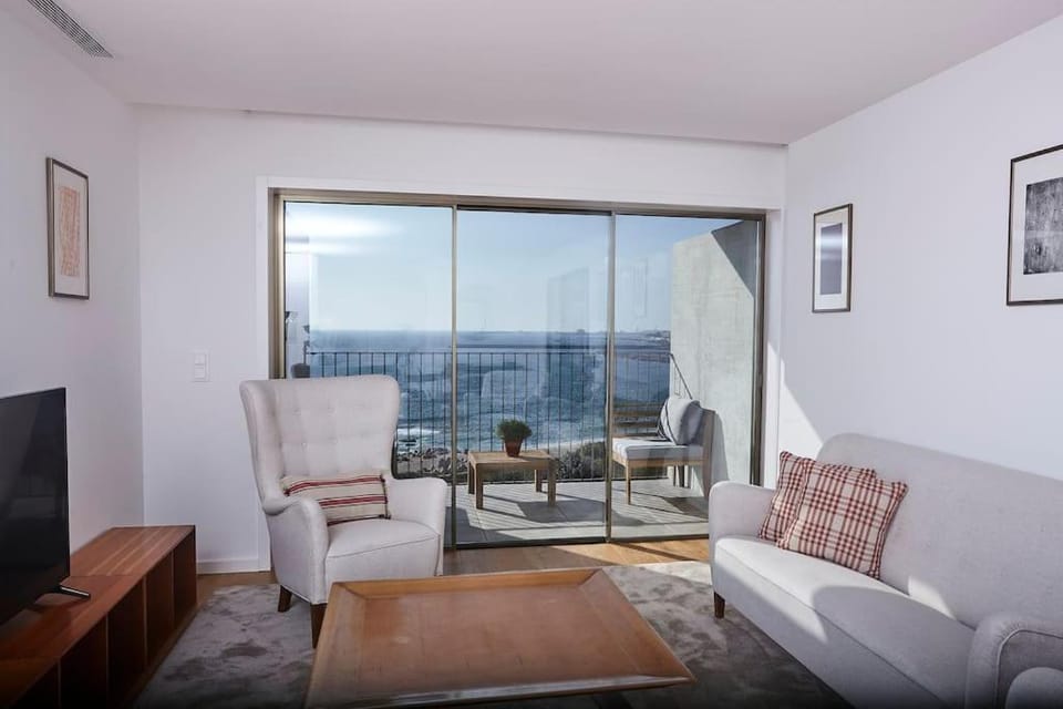 View (from property/room), Balcony/Terrace, Living room, Seating area