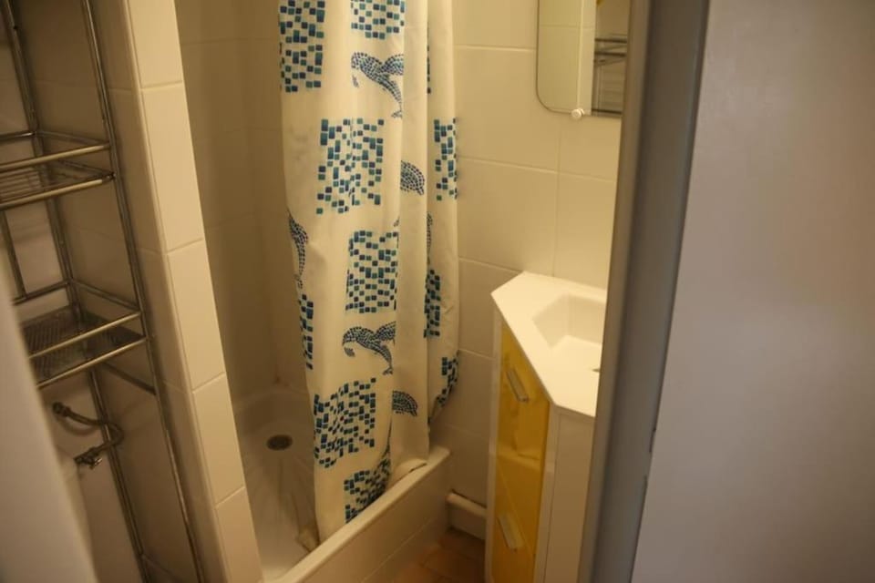 Studio 141 Port Soleil B1 au village naturiste Apartment in Agde