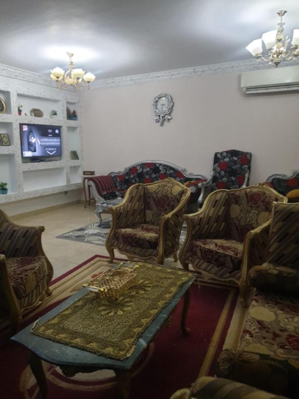 TV and multimedia, Seating area